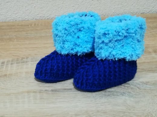 Háčkované papučky 82
