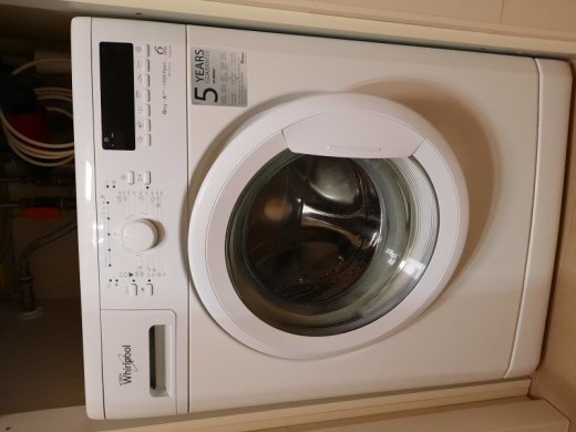 PRÁČKA WHIRLPOOL