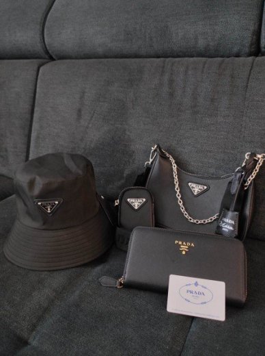 PRADA módne doplnky