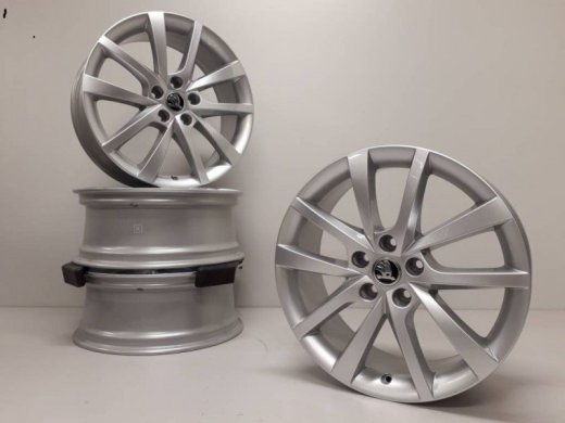 Škoda Kodiaq originál alu disky 7J 5x112 R18 ET43
