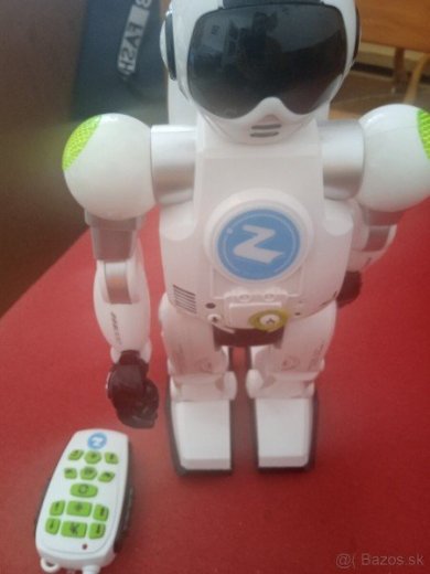Robot Zigy aj s krabicu