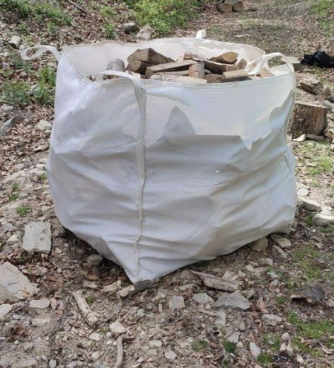 Drevo v big bag 1m x 1m x 1m