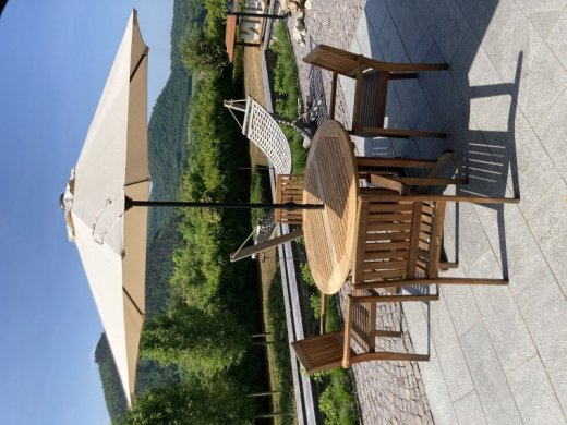 TEAK - Set - stol, 4 stohov. stolicky a slnecnik