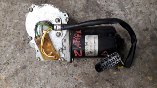 Opel zafira a  predný motor stierača okien