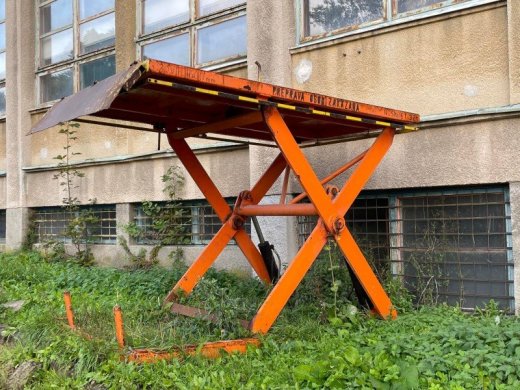 Hydraulický zdvihák