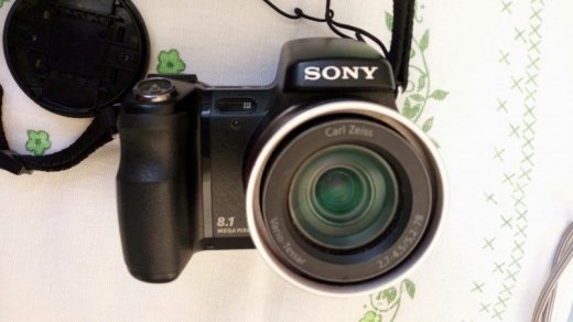 digitálny fotoaparát Sony DSC-H7 Super Steady Shot