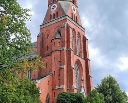 Opatrovatelka, opatrovatel, zdravotna asistentka