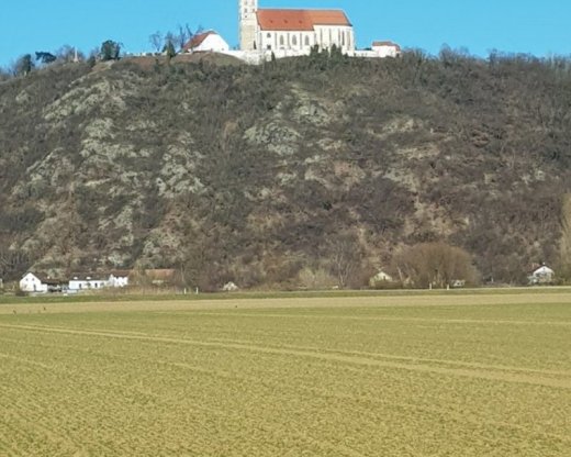 Opatrovatelka, opatrovatel, zdravotna asistentka