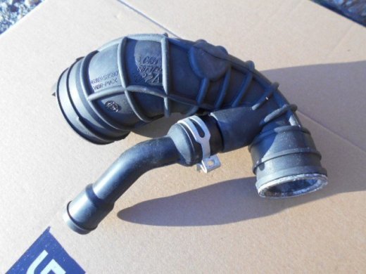 turbo hadica 1.4 HDi Peugeot Citroen Ford Mazda