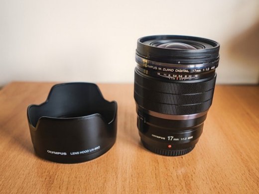 Olympus 17mm / 1,2 PRO