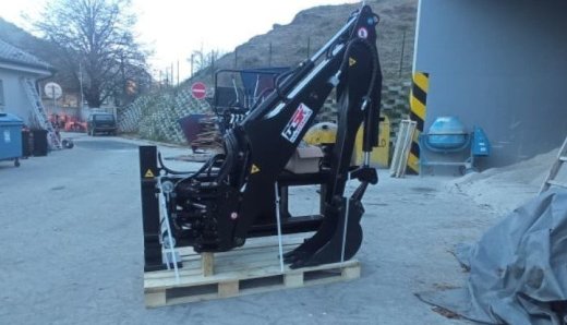 Podkop za traktor dcsk profi tech E350