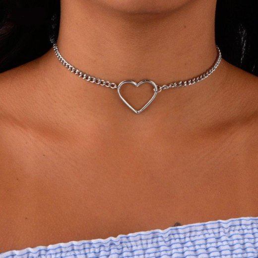 Retiazkový choker so srdiečkom