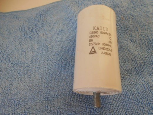 predam používaný kondenzátor Kailu CBB60 50mikroF