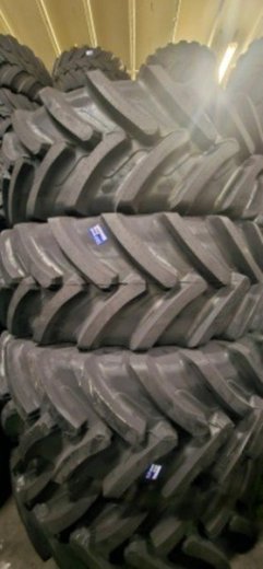710/75R42 CEAT FARMAX HPT 181D/184A8 TL