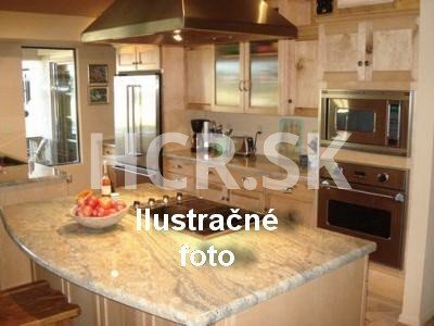 Nadštandardne zrekonštruovaný byt - ID 1602020301