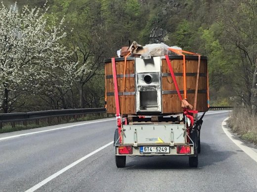 Nerezový kúpací sud