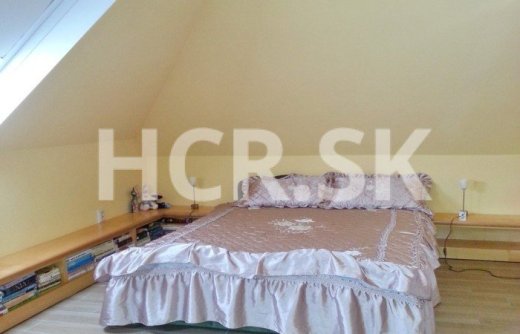 180 m2 úžitkovej plochy,28 m2 terasy-ID 1504051401
