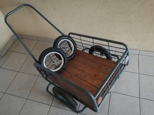 Predám dvojkolesovú káru, káričku, vozík.