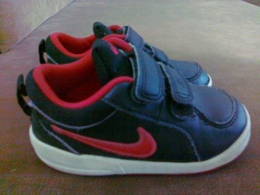 Tenisky Nike č.23