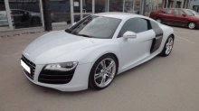 Audi - R8 5.2 FSI V10 QUATTRO