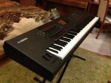 YAMAHA MOTIF XF 8 + hardcase GRATIS