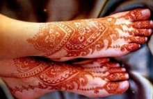 Umelecke docasne tetovanie mehndi (henna)