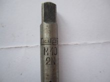 Závitníky M 10