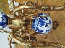 Starobilý holandský porcelánový luster,funkčný