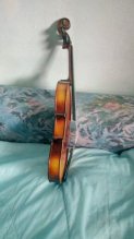 Predám 3/4 husle /starožitné/ ,-z roku 1960