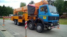Plošina 45metrov bočný dosah 32metrov nosnosť 550k