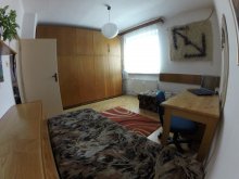 Predám 2 izbový byt v širšom centre ZV