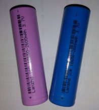 Predám Li-ion bateria 18650 + krabička