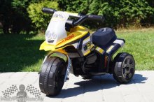 Malá detská elektrická motorka - žltá