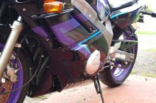 YAMAHA FZR 600 GENESIS - 1.majitel - KRÁSNÁ