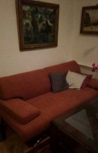 rozkladacia sedačka a dve kreslá