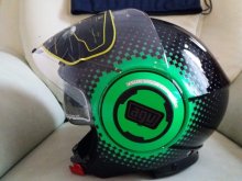 AGV prilba otvorená.