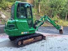 Minibagr Yanmar B25V, r.2001