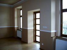 Ponúkame na predaj veľký rodinný dom - kaštieľ