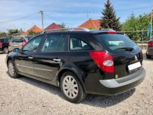 Predam Renault Laguna 2,2 dci r.v.2002