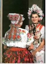 Slovenské a české tradičné kroje