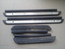 Volvo diely - komplet dverové prahy