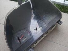 Volvo diely - komplet budíky otáčkomer, rýchlomer