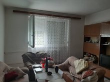 Poschodový rodinný dom na predaj v tichej uličke