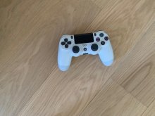 PlayStation 4 Pro 1 TB – Glacier White + VR + Hry
