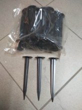 Skrytý plastový záhradný obrubník.Výška 4 aj 6cm