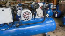 Kompresor 3 Orlík 2-JSK-75, 300 L