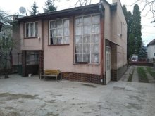Predám poschodovy RD vo Filakove