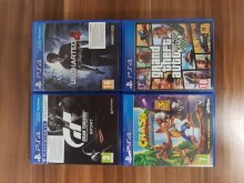 Playstation 4 slim 500GB + hry a joysticky