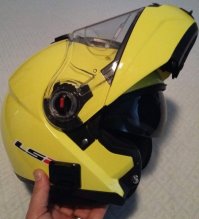 Výklopná helma LS2