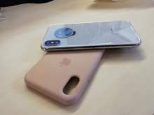 Predám Iphone 64 GB silver